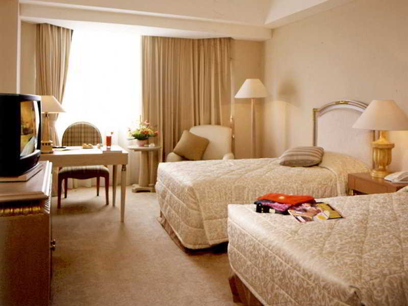 Hotel Gran Puri מנאדו מראה חיצוני תמונה